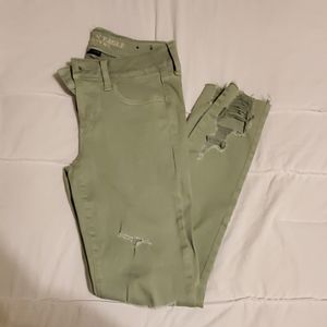 American Eagle Distressed skinny jeans